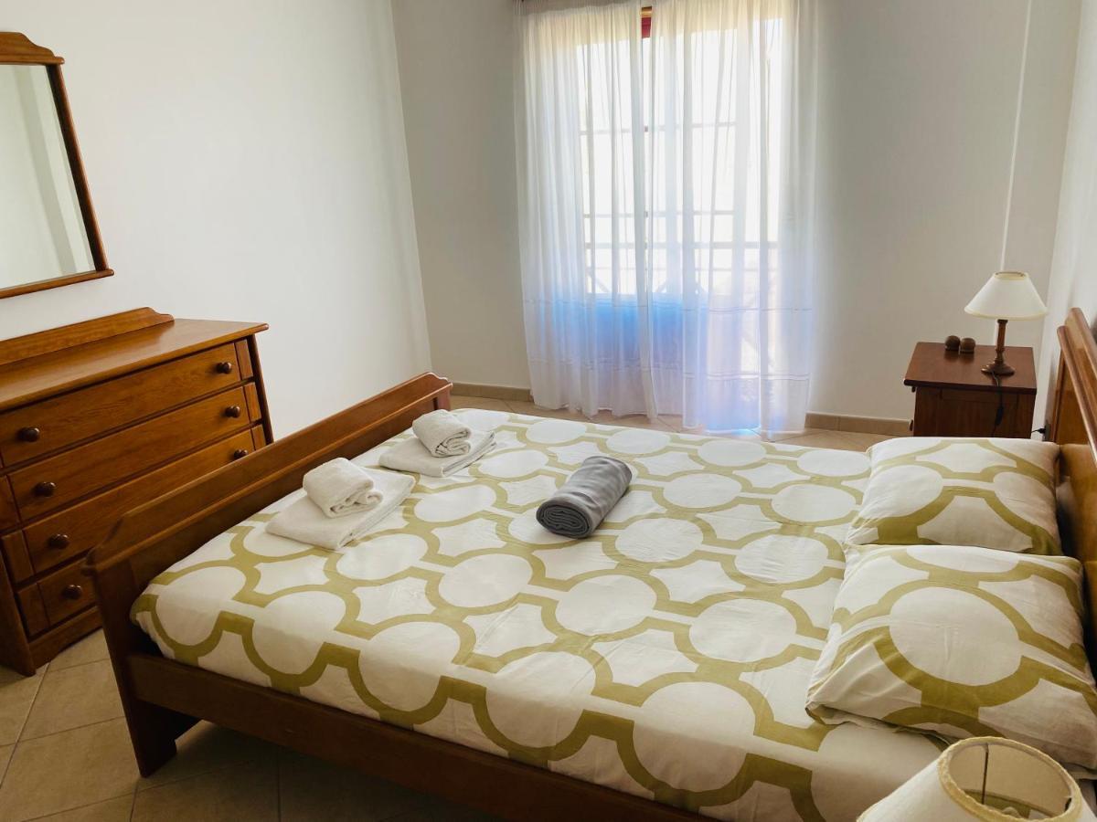 Swordfish Beach Apartment Пениш Екстериор снимка