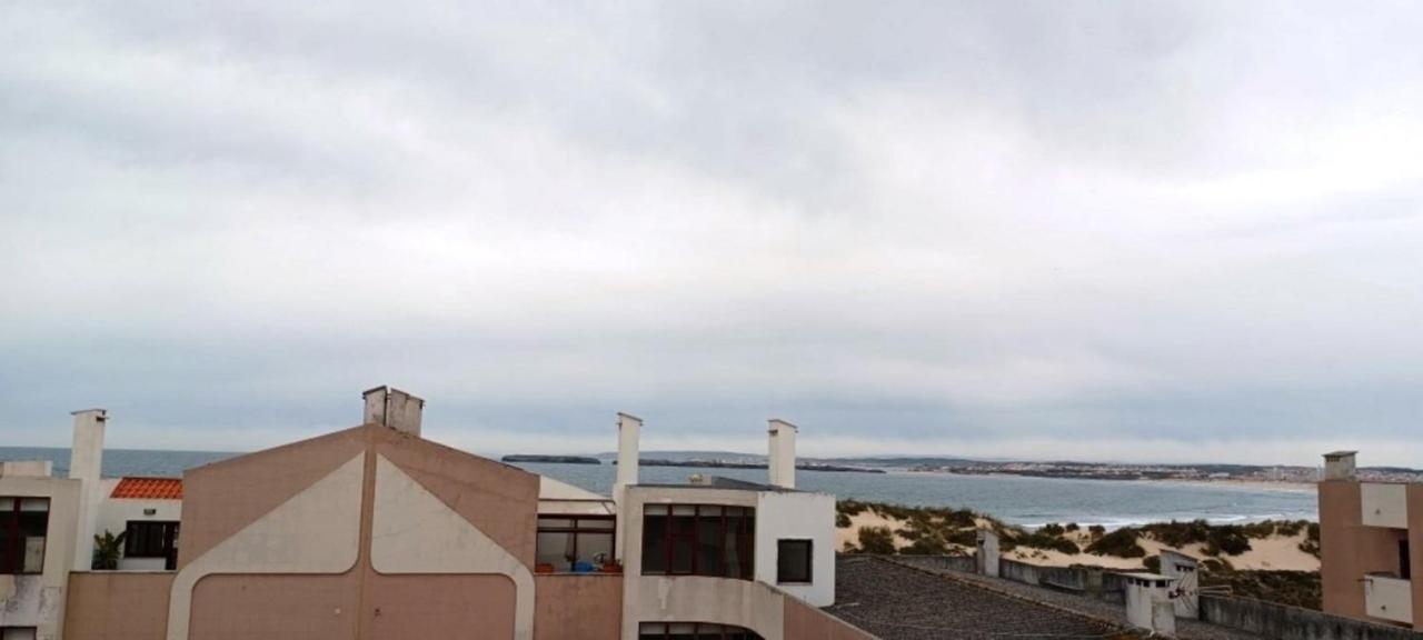 Swordfish Beach Apartment Пениш Екстериор снимка
